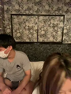 strawberryice online show from February 2026 10:05:01 AM