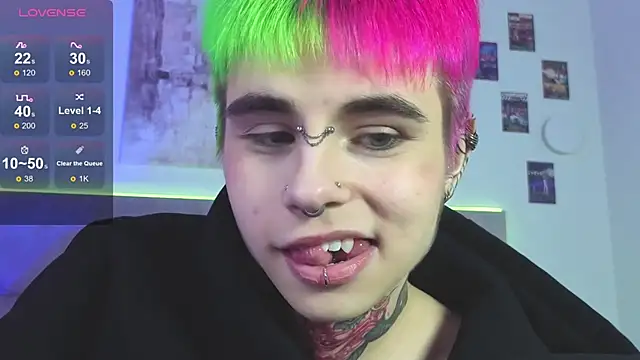 Snapshot of Alex_Vallley chatting on October 2025 08:39:02 PM Alex Vallley online show from October 2025 08:39:02 PM