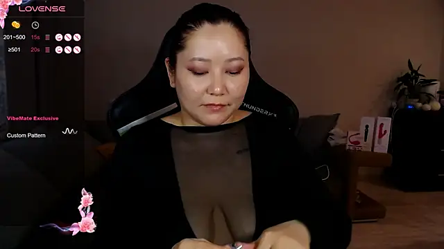 LisaAsianFlower online show from March 2025 11:22:02 AM