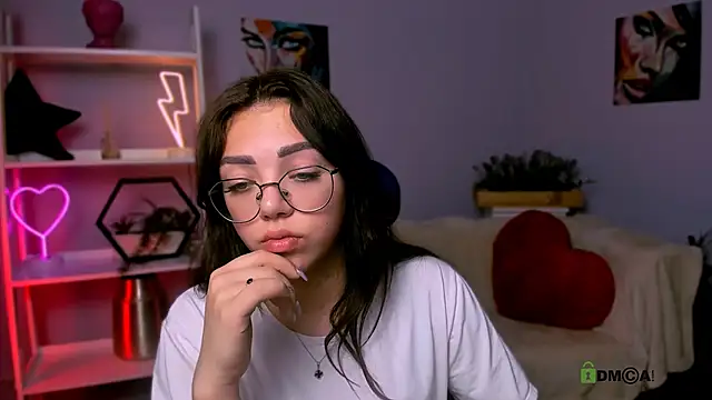 Snapshot of kiki_swan chatting on March 2025 10:04:01 AM kiki swan online show from March 2025 10:04:01 AM