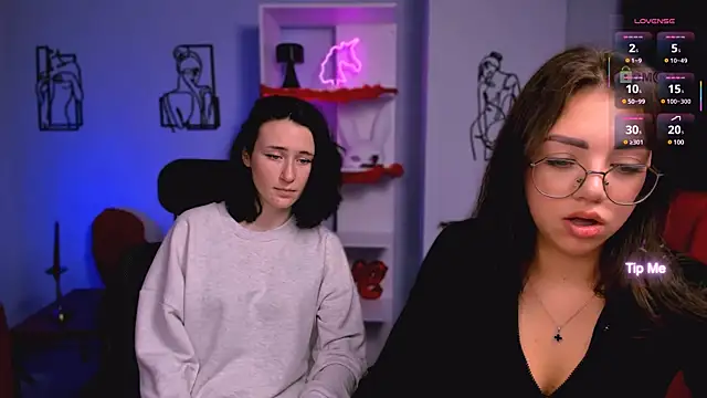 Snapshot of kiki_swan chatting on March 2025 11:01:02 AM kiki swan online show from March 2025 11:01:02 AM