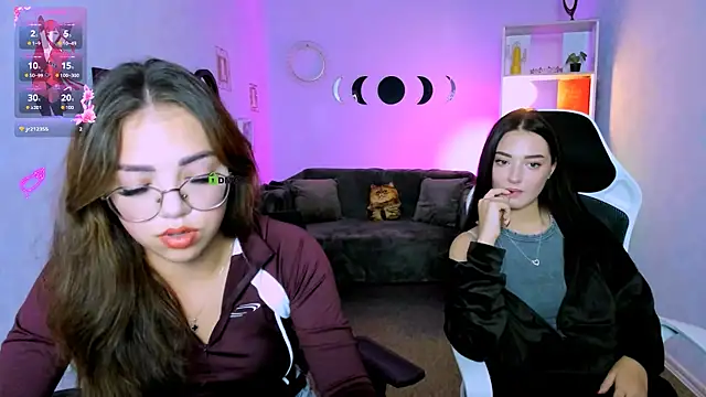 Snapshot of kiki_swan chatting on September 2025 12:40:01 PM kiki swan online show from September 2025 12:40:01 PM