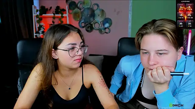 Snapshot of kiki_swan chatting on October 2025 05:49:01 AM kiki swan online show from October 2025 05:49:01 AM