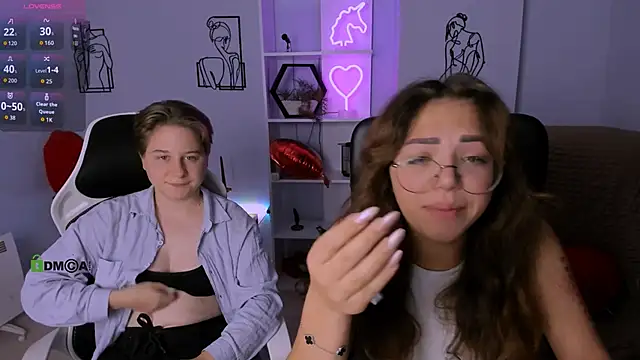 Snapshot of kiki_swan chatting on October 2025 10:14:01 AM kiki swan online show from October 2025 10:14:01 AM