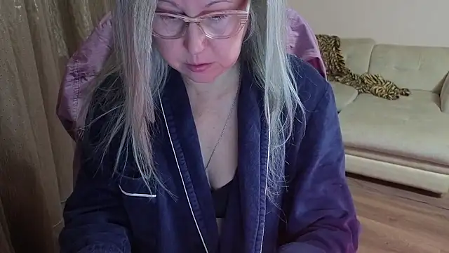 Snapshot of Wane_Witch chatting on October 2025 07:01:02 PM Wane Witch online show from October 2025 07:01:02 PM