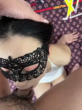 Snapshot of TOP_yoyo chatting on March 2025 11:08:02 AM TOP yoyo online show from March 2025 11:08:02 AM