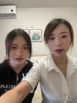 Snapshot of TOP_yoyo chatting on December 2025 09:58:02 AM TOP yoyo online show from December 2025 09:58:02 AM