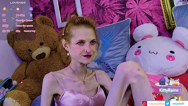 KittyRaine online show from July 2026 12:33:01 PM