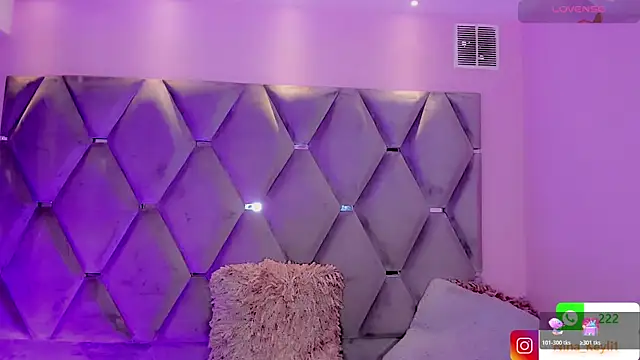 Snapshot of Nina_Keyli chatting on November 2025 07:25:01 PM Nina Keyli online show from November 2025 07:25:01 PM