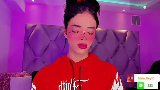 Snapshot of Nina_Keyli chatting on November 2025 07:57:01 PM Nina Keyli online show from November 2025 07:57:01 PM