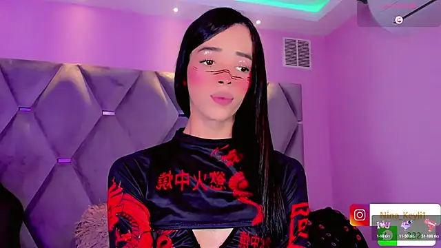 Snapshot of Nina_Keyli chatting on December 2025 07:33:02 PM Nina Keyli online show from December 2025 07:33:02 PM