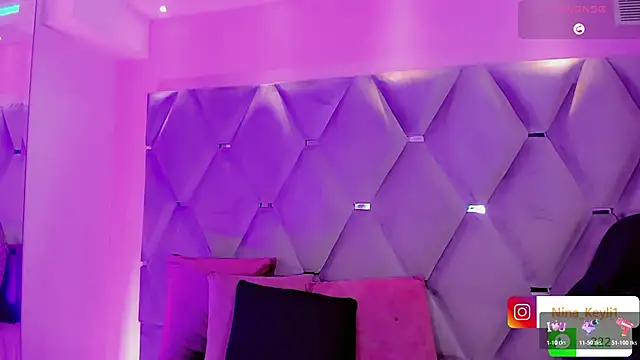 Snapshot of Nina_Keyli chatting on December 2025 07:40:02 PM Nina Keyli online show from December 2025 07:40:02 PM