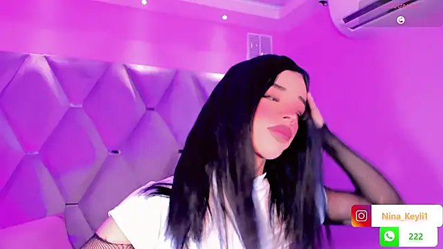 Snapshot of Nina_Keyli chatting on December 2025 08:05:02 PM Nina Keyli online show from December 2025 08:05:02 PM