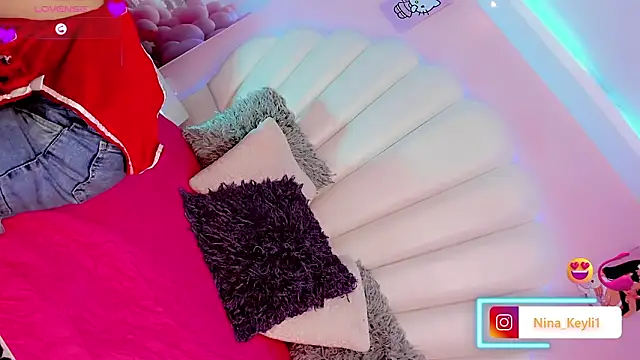 Snapshot of Nina_Keyli chatting on February 2026 07:56:02 PM Nina Keyli online show from February 2026 07:56:02 PM