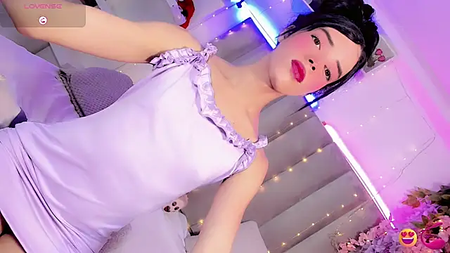 Nina Keyli online show from June 2026 09:04:01 PM