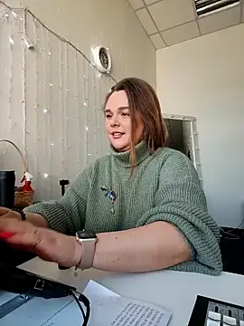 Juicy PeachLux online show from April 2026 09:15:01 AM