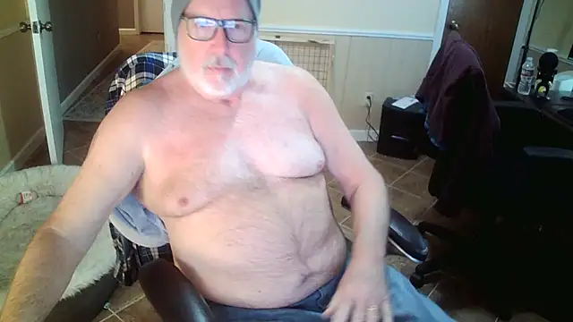 superbearboss online show from December 2025 05:33:02 PM