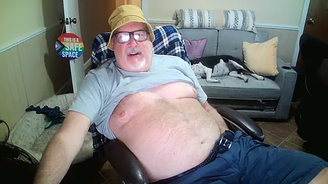 superbearboss online show from February 2026 10:11:01 PM