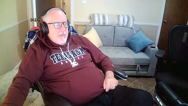 superbearboss online show from May 2026 10:25:02 PM