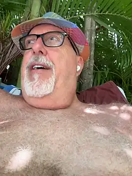 superbearboss online show from May 2026 05:51:01 PM
