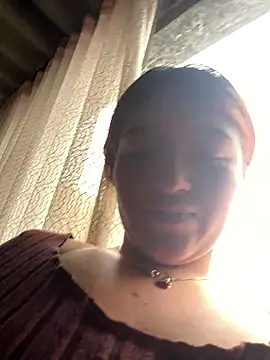 Snapshot of Karina_Leon chatting on April 2026 07:05:02 PM Karina Leon online show from April 2026 07:05:02 PM
