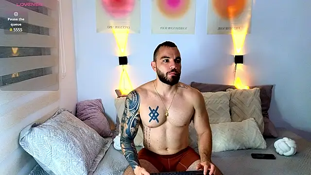 Isaac Carter online show from March 2025 10:40:02 AM