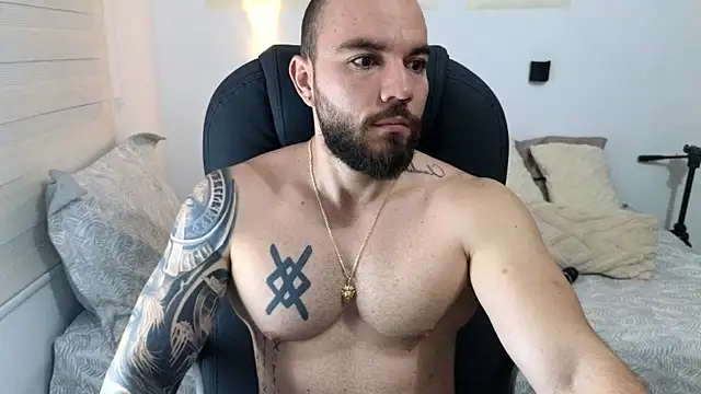 Isaac Carter online show from September 2025 11:10:01 AM