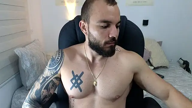 Isaac Carter online show from September 2025 11:12:02 AM