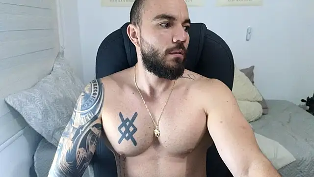 Isaac Carter online show from October 2025 11:08:02 AM