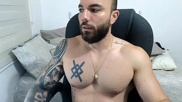 Snapshot of Isaac_Carter chatting on June 2026 11:01:01 AM Isaac Carter online show from June 2026 11:01:01 AM