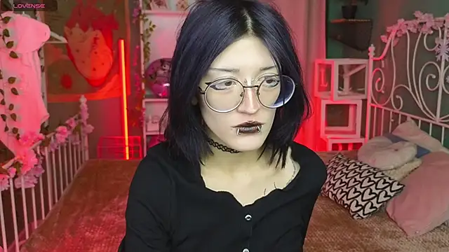 Snapshot of Setsunai_ chatting on March 2025 08:34:01 PM Setsunai online show from March 2025 08:34:01 PM