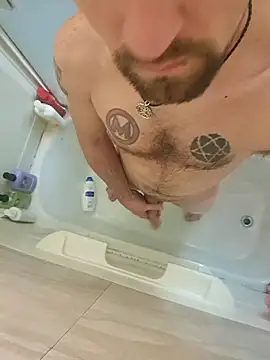 Snapshot of Messyman1187 chatting on November 2025 01:58:02 AM Messyman1187 online show from November 2025 01:58:02 AM