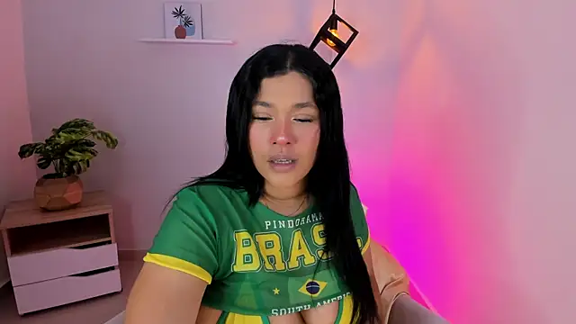 grace tom online show from May 2026 03:36:02 AM