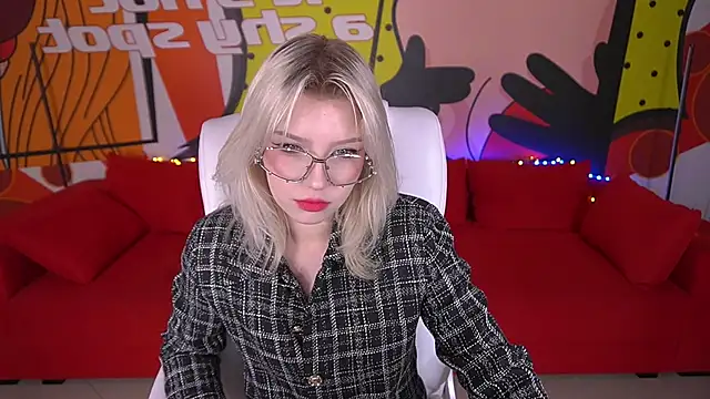 SelenaIris online show from March 2025 02:01:01 PM