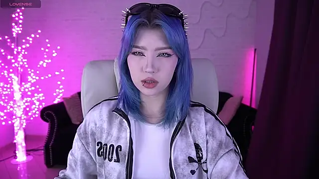 SelenaIris online show from February 2026 07:14:02 AM