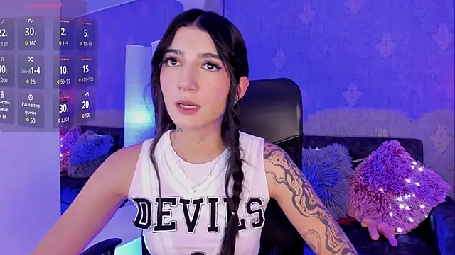 Snapshot of Hi_Soyfer chatting on March 2025 08:10:02 PM Hi Soyfer online show from March 2025 08:10:02 PM