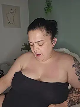 Saucy-Serenity online show from June 2026 09:19:02 PM