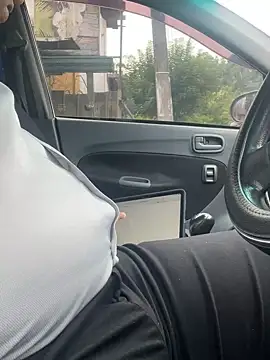 dam-her-boy online show from October 2025 02:22:02 AM