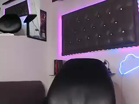 Snapshot of Monkey_uchiha777 chatting on March 2025 06:50:02 PM Monkey uchiha777 online show from March 2025 06:50:02 PM