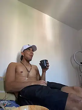 Snapshot of Monkey_uchiha777 chatting on November 2025 08:19:01 PM Monkey uchiha777 online show from November 2025 08:19:01 PM