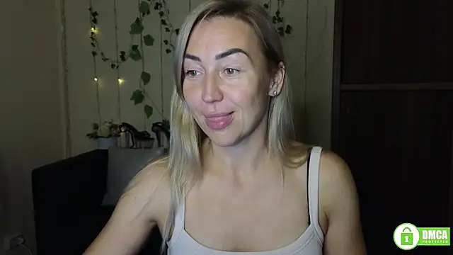 Kiss julli88I online show from September 2025 05:26:03 PM