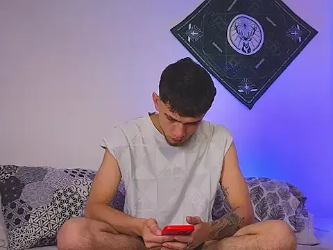 samevansx  online show from November 2025 02:38:02 PM