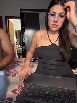 jheicylli online show from November 2025 07:41:02 PM