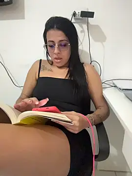 jheicylli online show from July 2026 01:32:02 PM