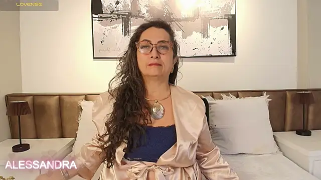 AlessandraLeroy online show from April 2026 12:32:01 PM