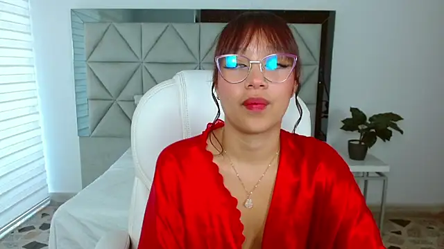 Snapshot of sharon_rosse__ chatting on March 2025 12:28:01 PM sharon rosse online show from March 2025 12:28:01 PM