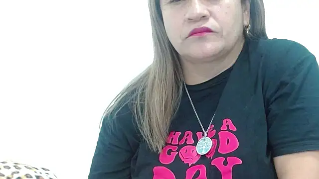 Snapshot of Milena_Foox chatting on December 2025 05:59:01 AM Milena Foox online show from December 2025 05:59:01 AM