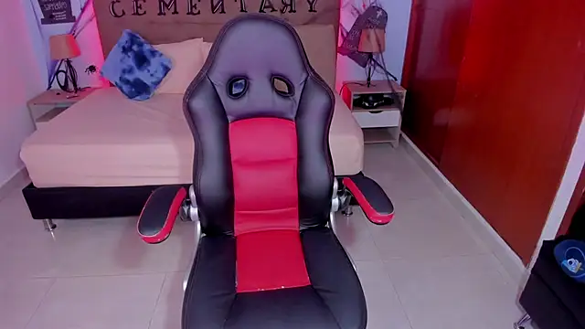  Lilly miller online show from November 2025 08:44:01 PM