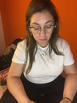 Luna-nevada online show from April 2026 11:16:01 PM