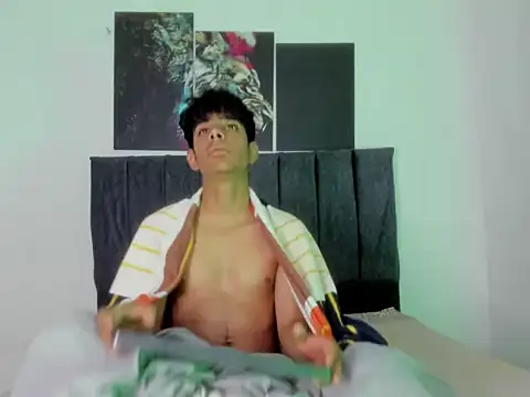 Snapshot of JesusA_94 chatting on April 2026 10:59:01 PM JesusA 94 online show from April 2026 10:59:01 PM